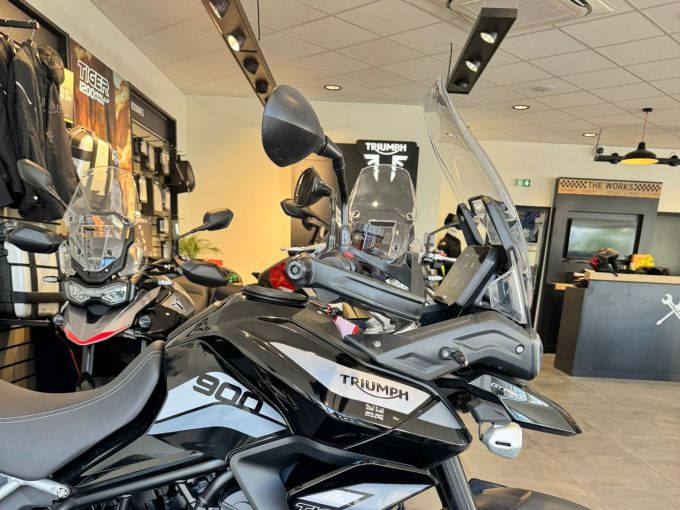 TRIUMPH Tiger 900 GT PRO 4