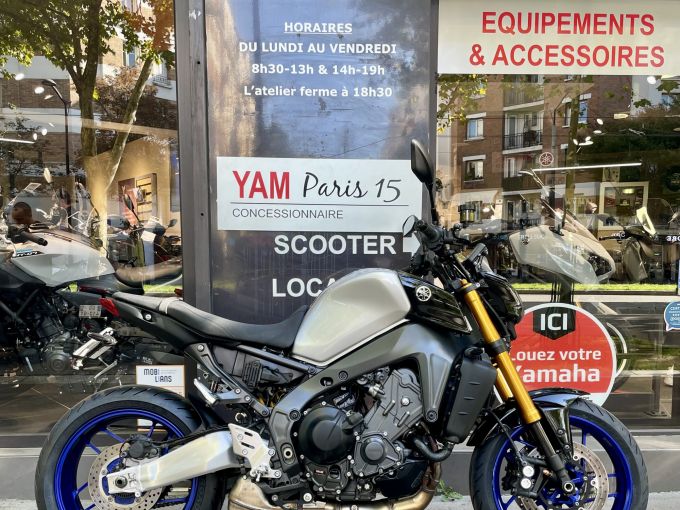 YAMAHA MT-09 SP 4
