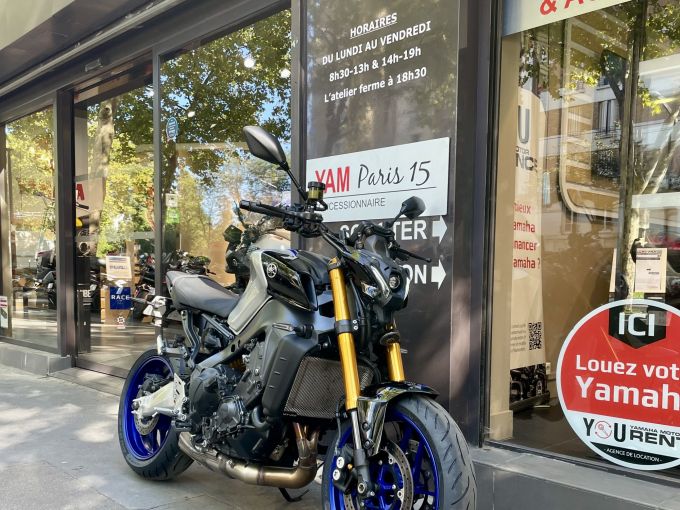 YAMAHA MT-09 SP 4