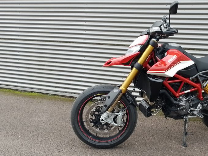 DUCATI HYPERMOTARD SP 4