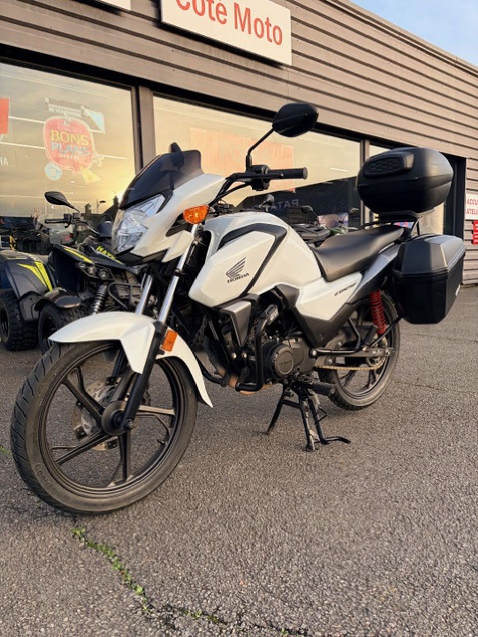 HONDA CBF 125 4
