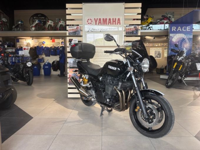 YAMAHA XJR 1300 OHLINS 112€/MOIS* GARANTIE 12 MOIS 4