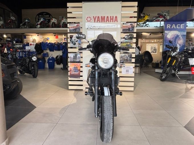 YAMAHA XJR 1300 OHLINS 112€/MOIS* GARANTIE 12 MOIS 4