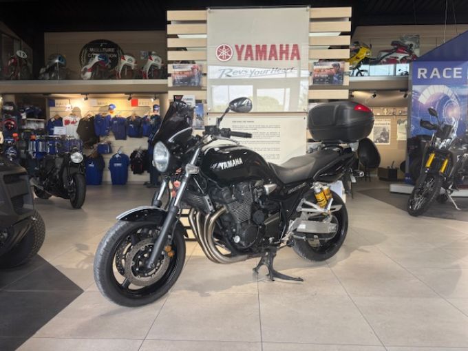 YAMAHA XJR 1300 OHLINS 112€/MOIS* GARANTIE 12 MOIS 4