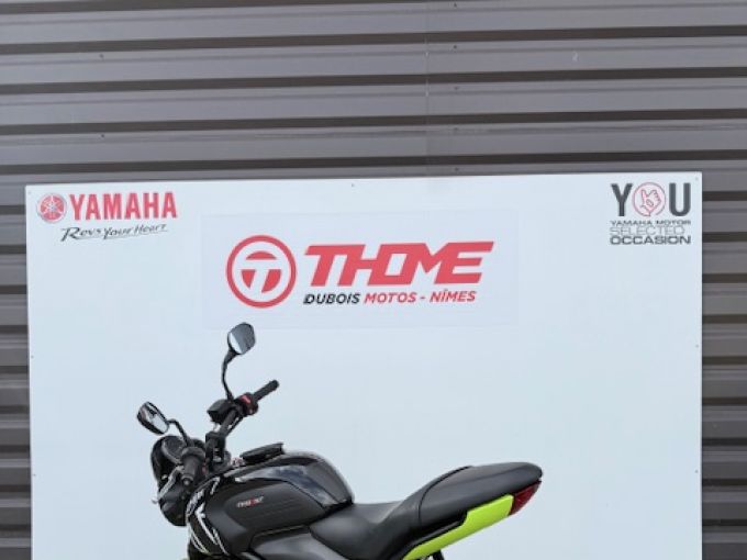 TRIUMPH TRIDENT 660 4