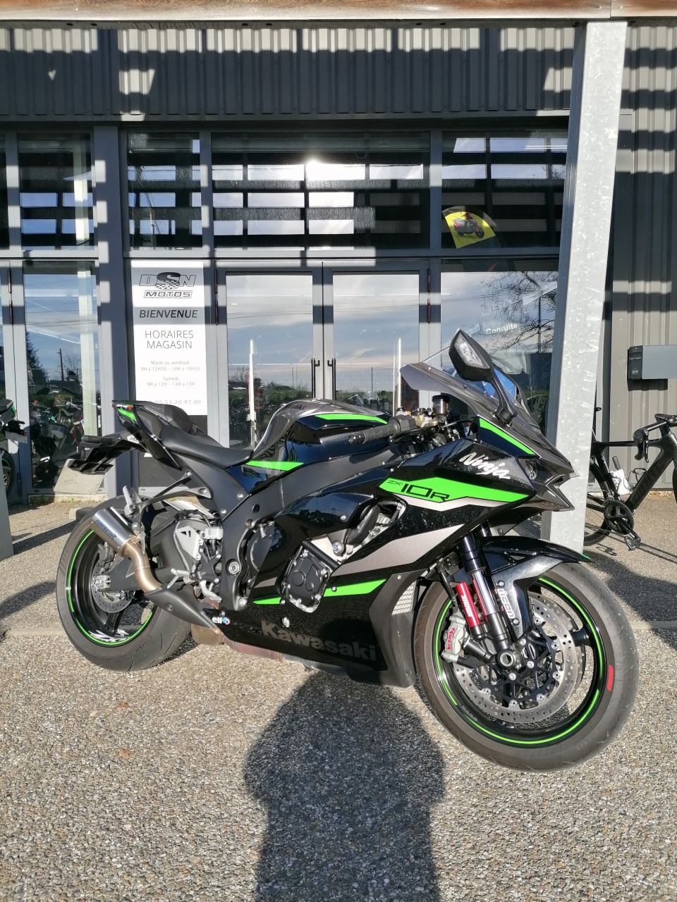 KAWASAKI ZX-10R 4