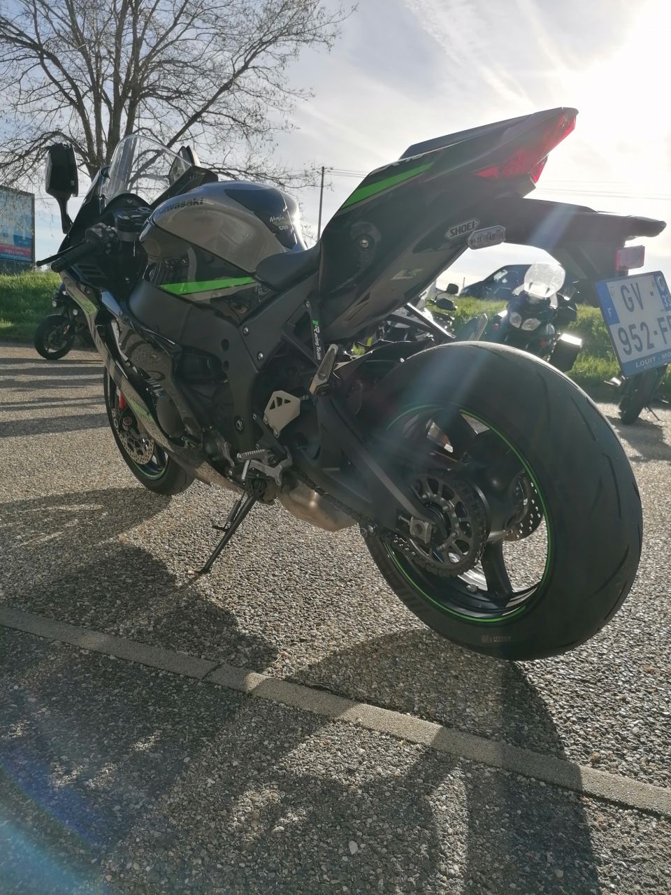 KAWASAKI ZX-10R 4