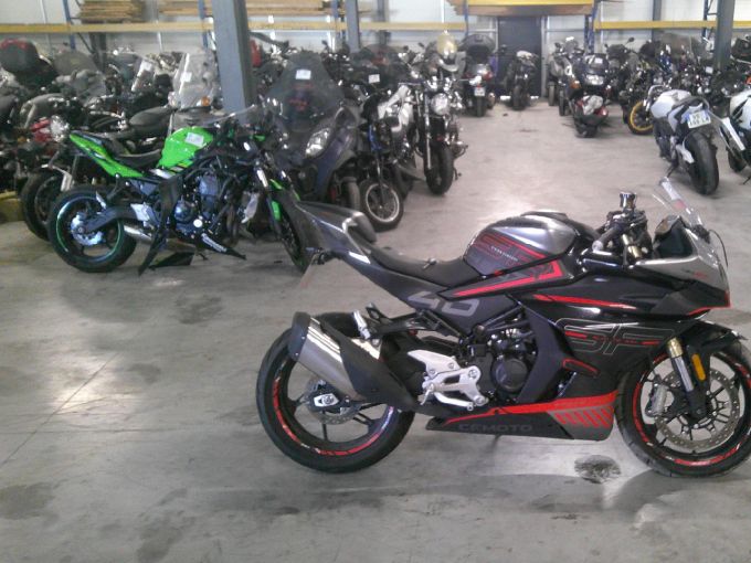 CF MOTO CFORCE 450 S 4