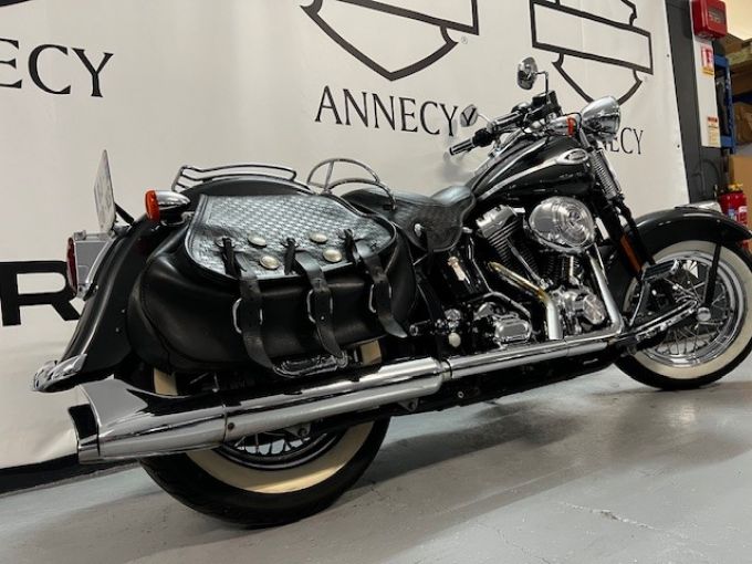 HARLEY-DAVIDSON SOFTAIL SPRINGER 1450 CLASSIC 4