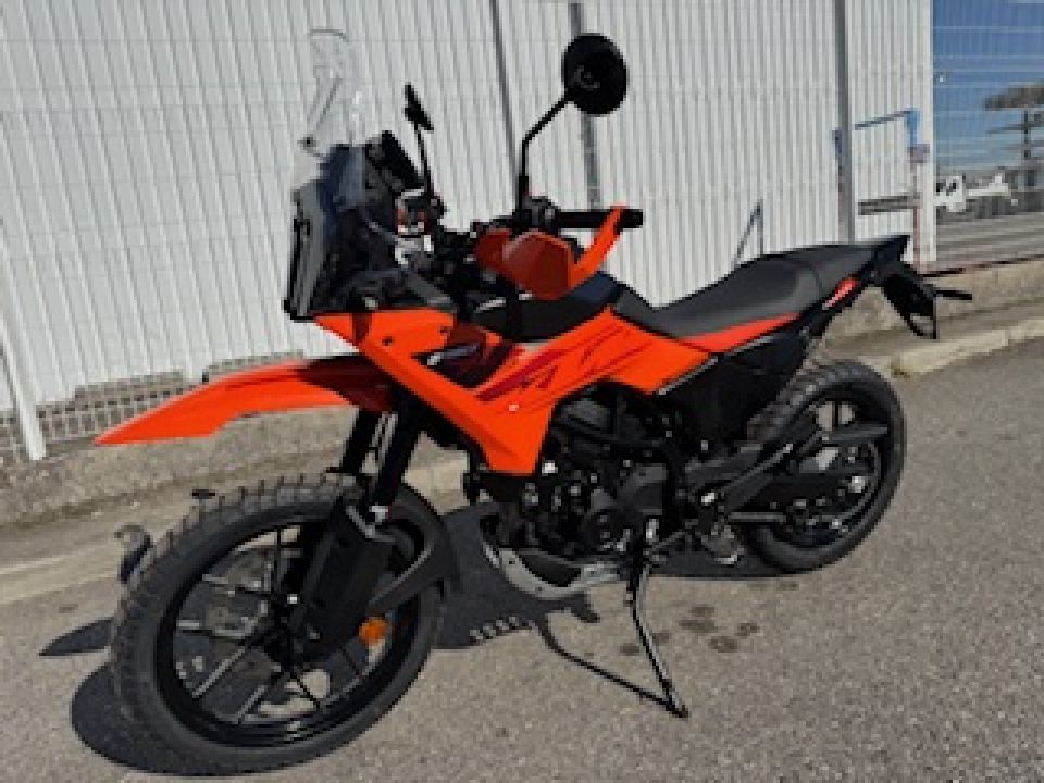KTM 390 ADVENTURE X 4