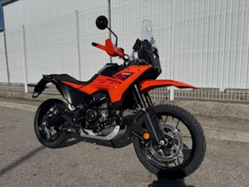 KTM 390 ADVENTURE X 4