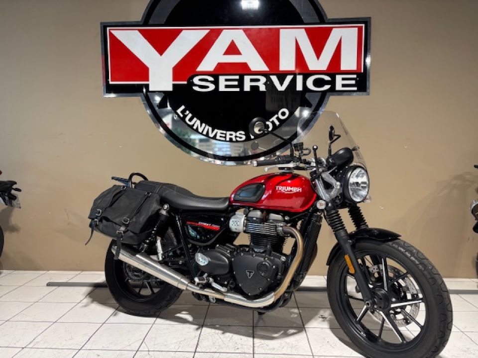 TRIUMPH STREET TWIN  900 4