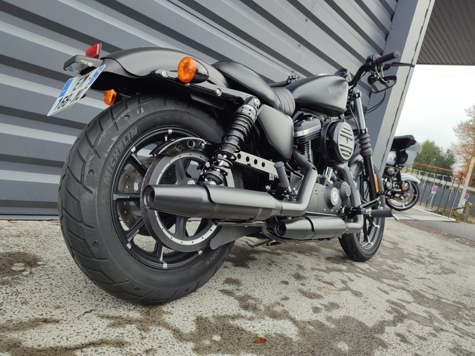 HARLEY-DAVIDSON SPORTSTER IRON 883 ABS 4