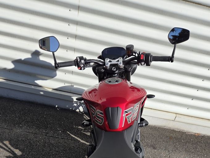 TRIUMPH STREET TRIPLE 765 RS 4