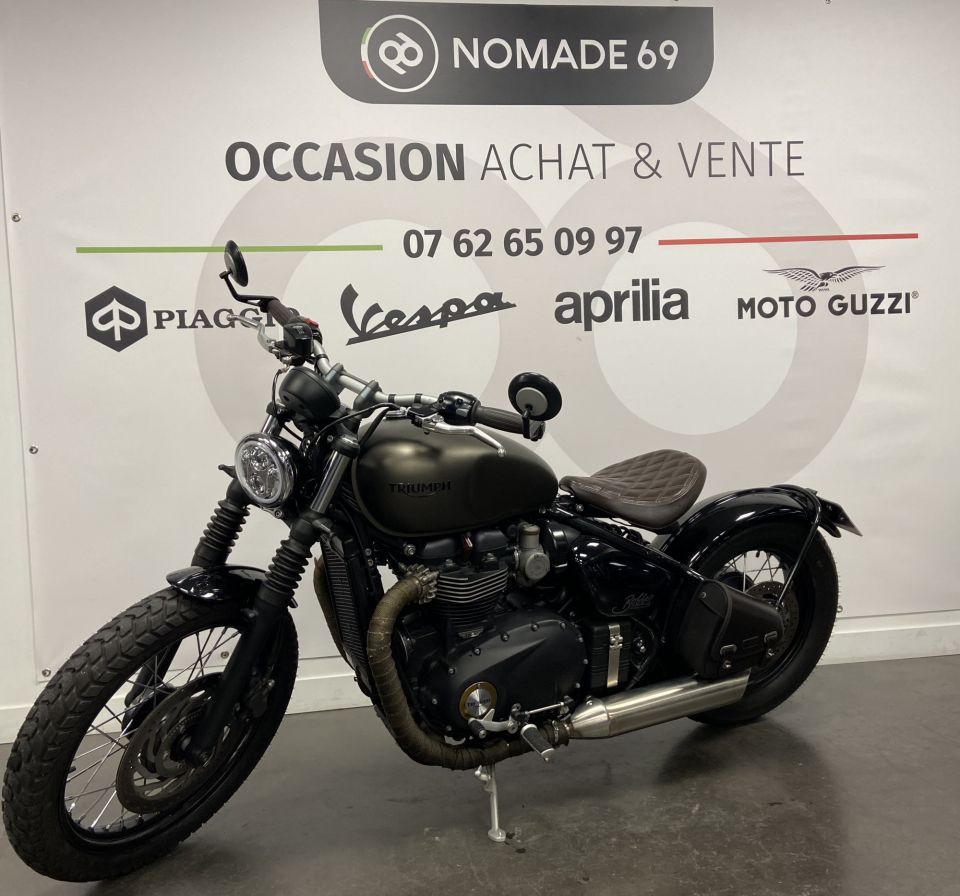 TRIUMPH Bonneville Bobber 1200 4