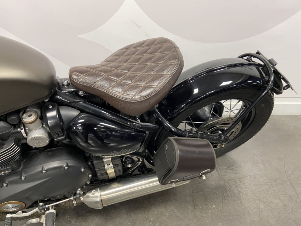 TRIUMPH Bonneville Bobber 1200 4