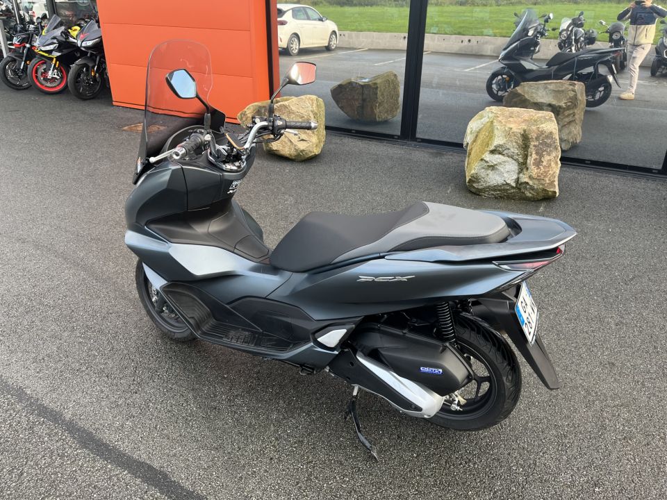 HONDA PCX 125 4