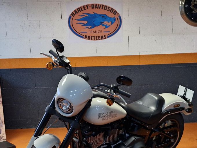 HARLEY-DAVIDSON SOFTAIL LOW RIDER 1923 S 4