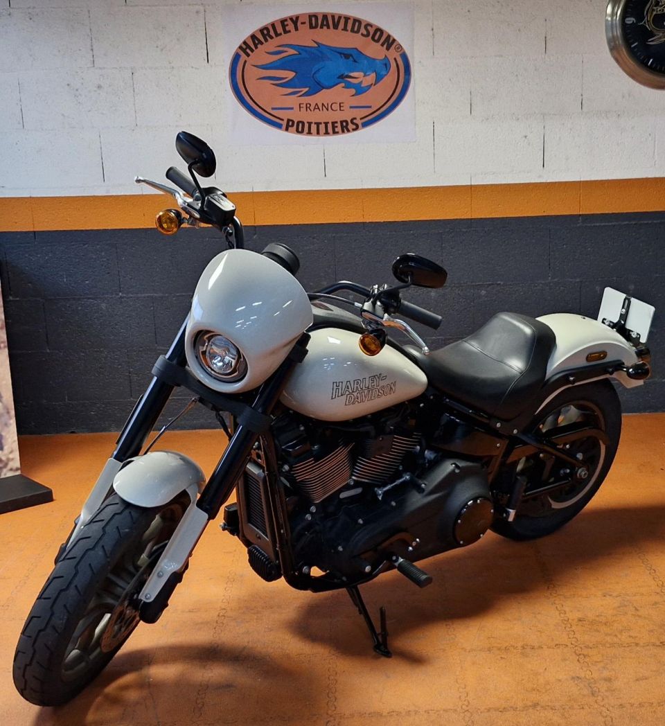 HARLEY-DAVIDSON SOFTAIL LOW RIDER 1923 S 4