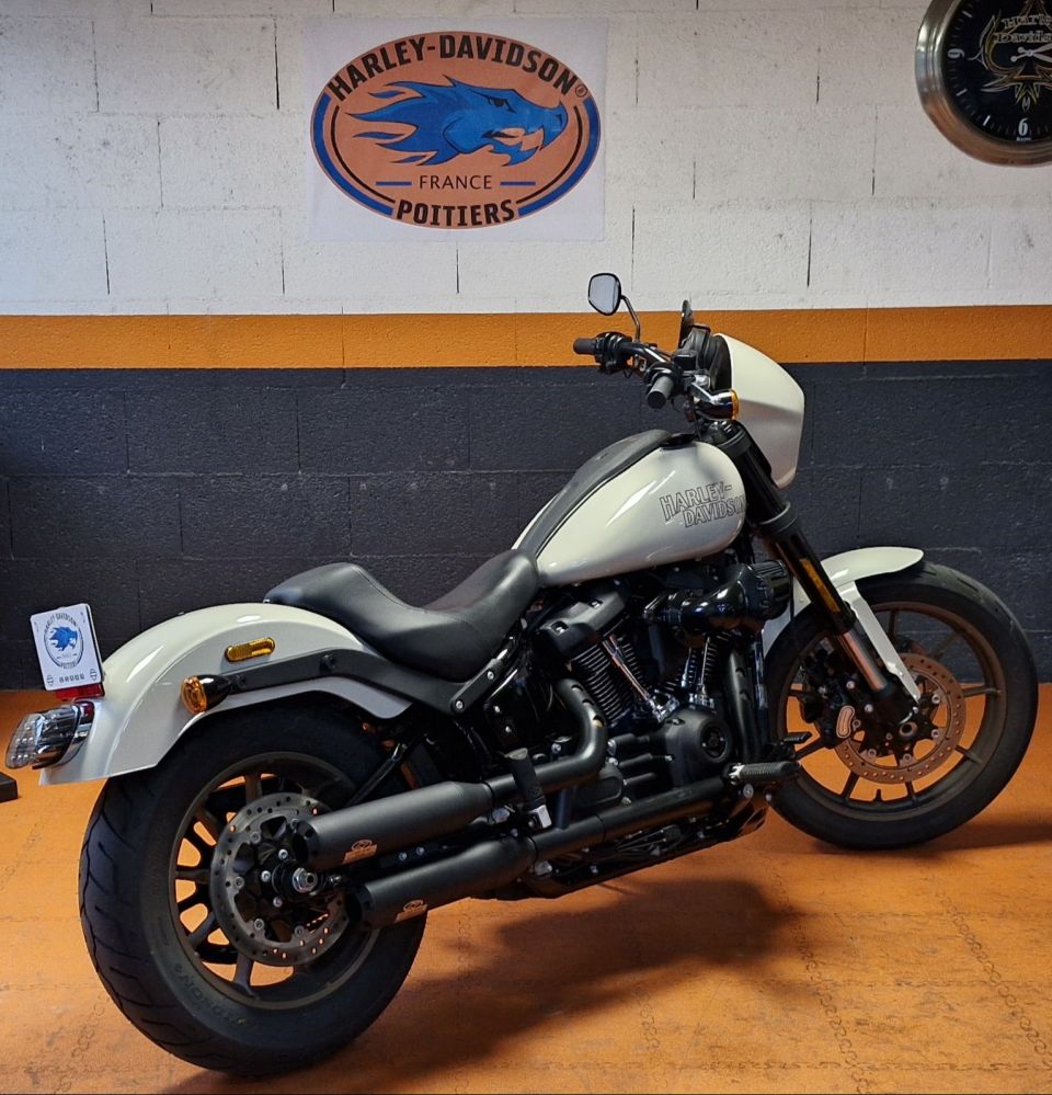 HARLEY-DAVIDSON SOFTAIL LOW RIDER 1923 S 4