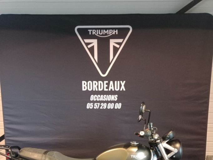 TRIUMPH STREET TWIN  900 4