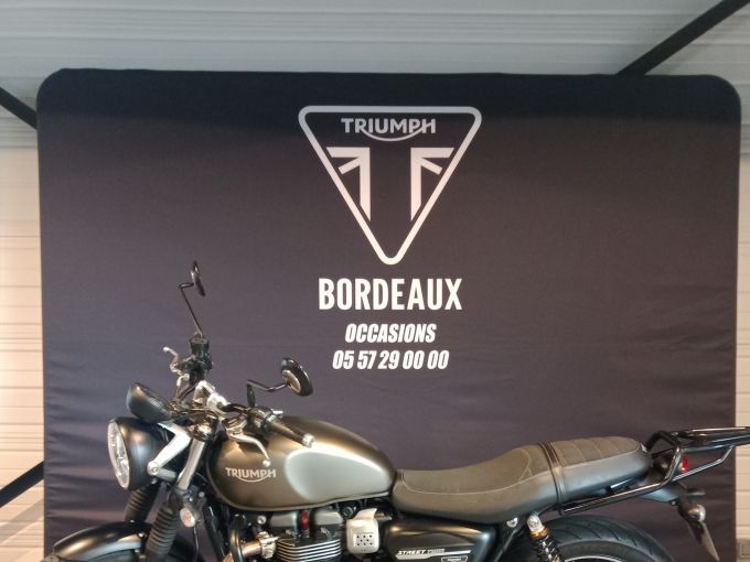 TRIUMPH STREET TWIN  900 4