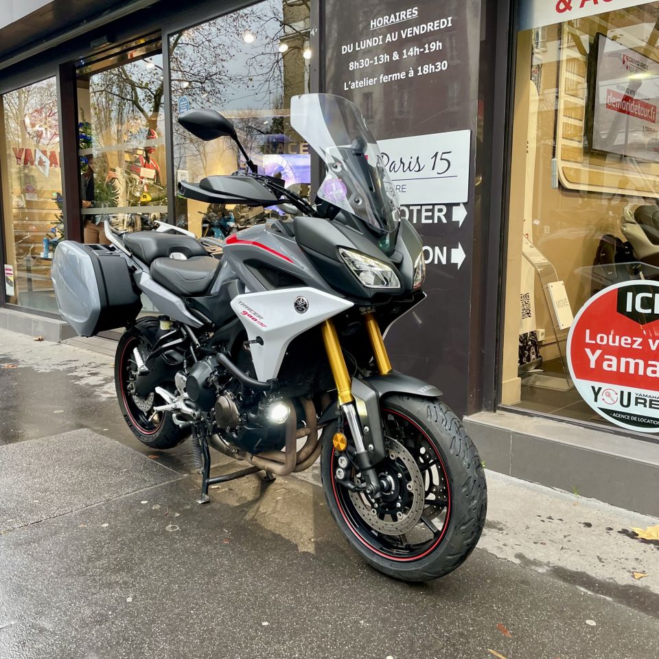YAMAHA TRACER 900 GT 4