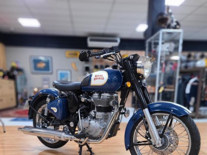 ROYAL ENFIELD BULLET 500 CLASSIC 4