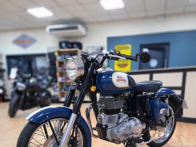ROYAL ENFIELD BULLET 500 CLASSIC 4