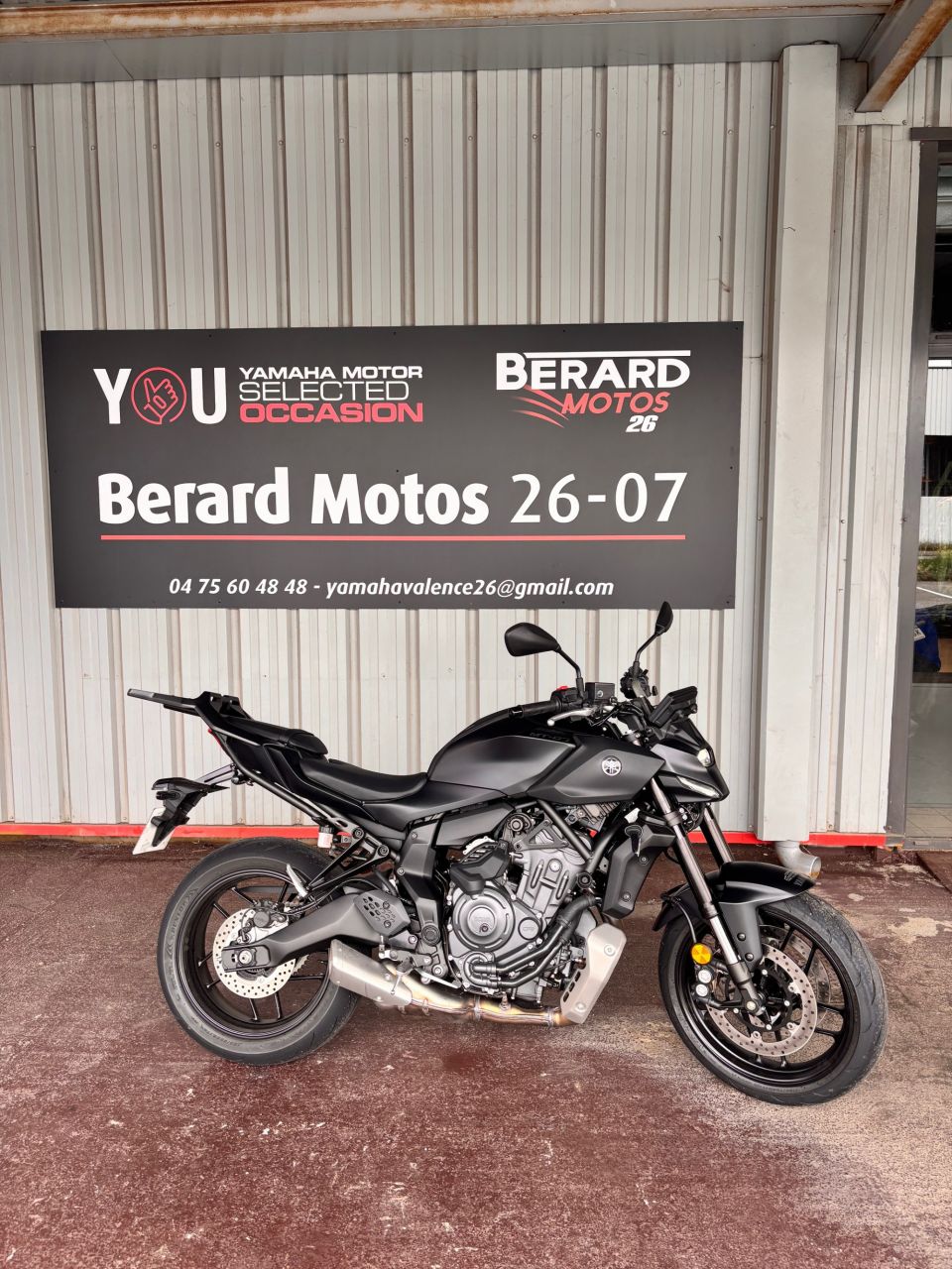 YAMAHA MT-07 Y-AMT 4