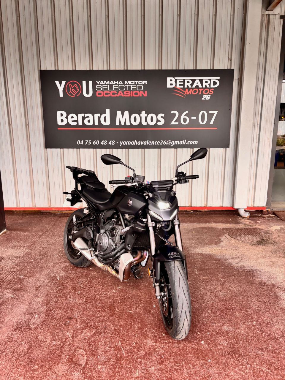 YAMAHA MT-07 Y-AMT 4