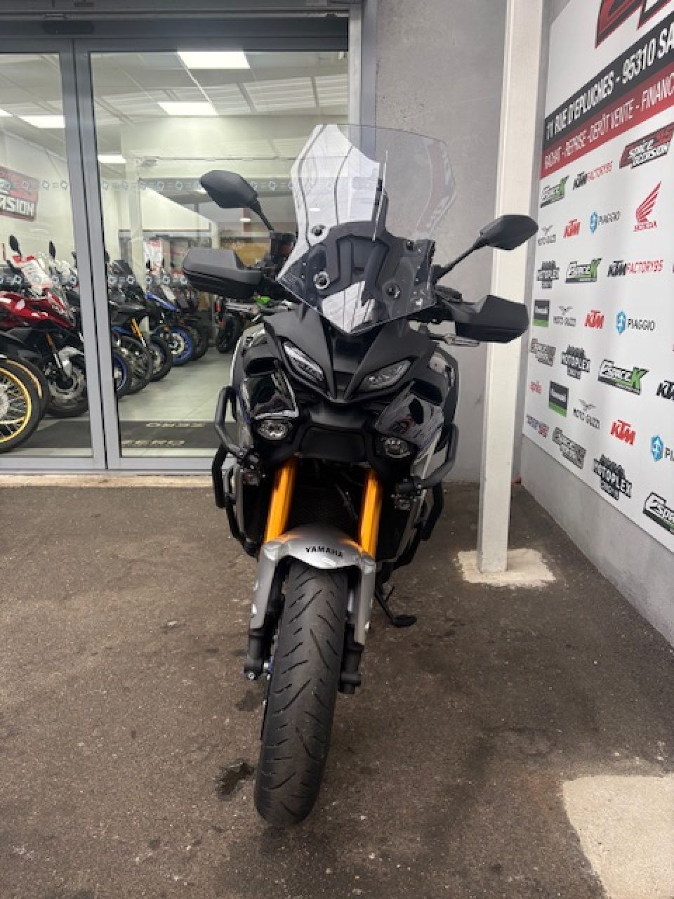 YAMAHA TRACER 9 GT+ 4