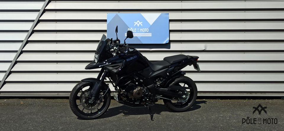 SUZUKI DL 1050 V STROM DARK RALLY N°6/11 4
