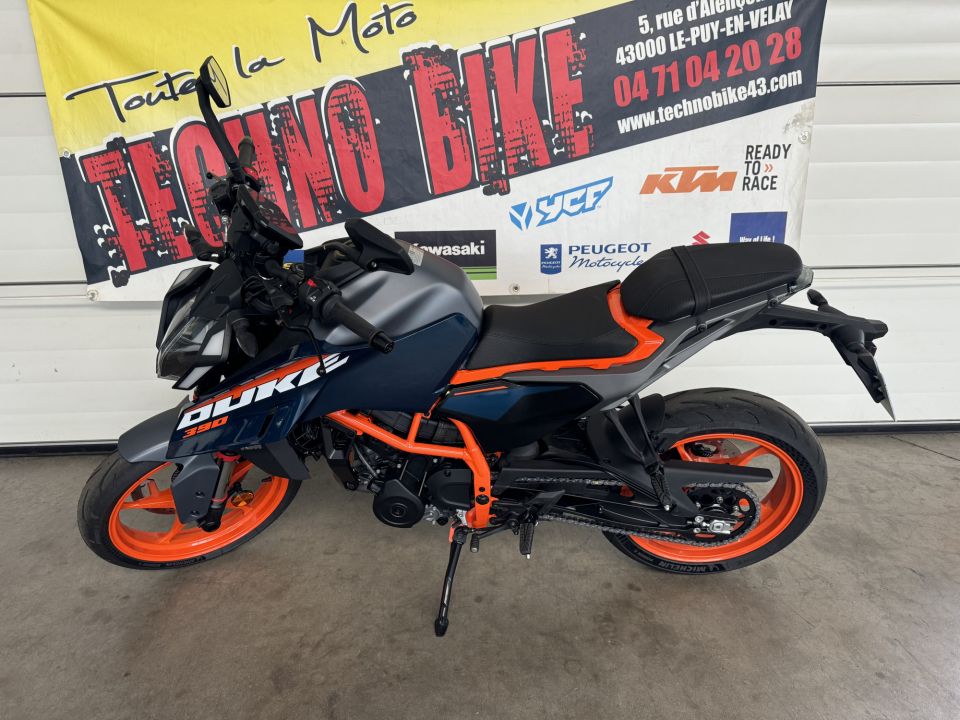 KTM 390 DUKE 4