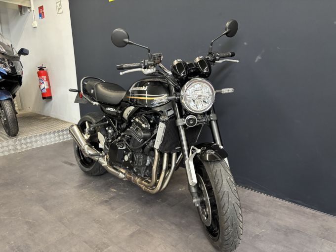 KAWASAKI Z900RS 4