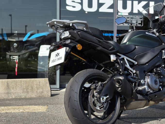 SUZUKI GSX-S 1000 GX 4