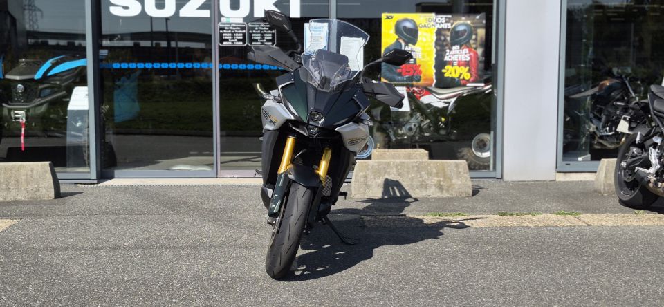 SUZUKI GSX-S 1000 GX 4