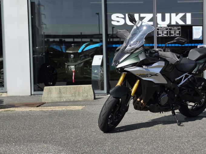 SUZUKI GSX-S 1000 GX 4