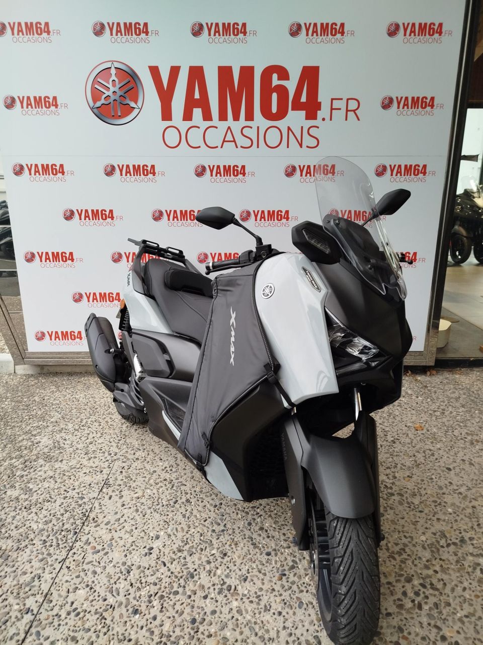 YAMAHA XMAX 125 TECH MAX 4