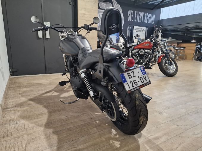 HARLEY-DAVIDSON DYNA STREET BOB 1584 4