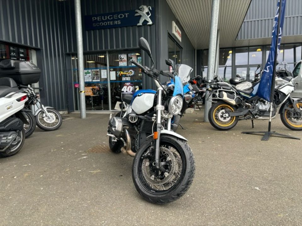 BMW R NineT PURE 4
