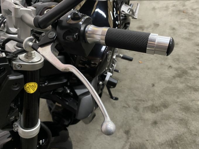 YAMAHA FZ1 4