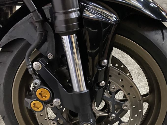 YAMAHA FZ1 4