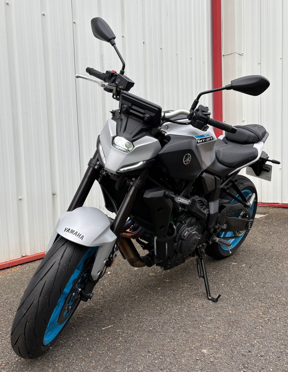 YAMAHA MT-07 Y-AMT 4