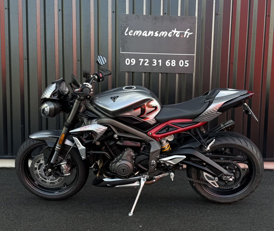 TRIUMPH STREET TRIPLE 765 RS 4