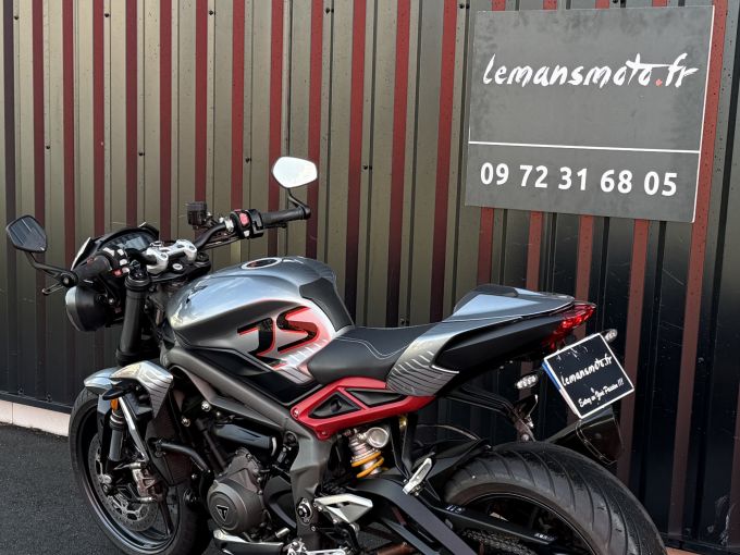 TRIUMPH STREET TRIPLE 765 RS 4