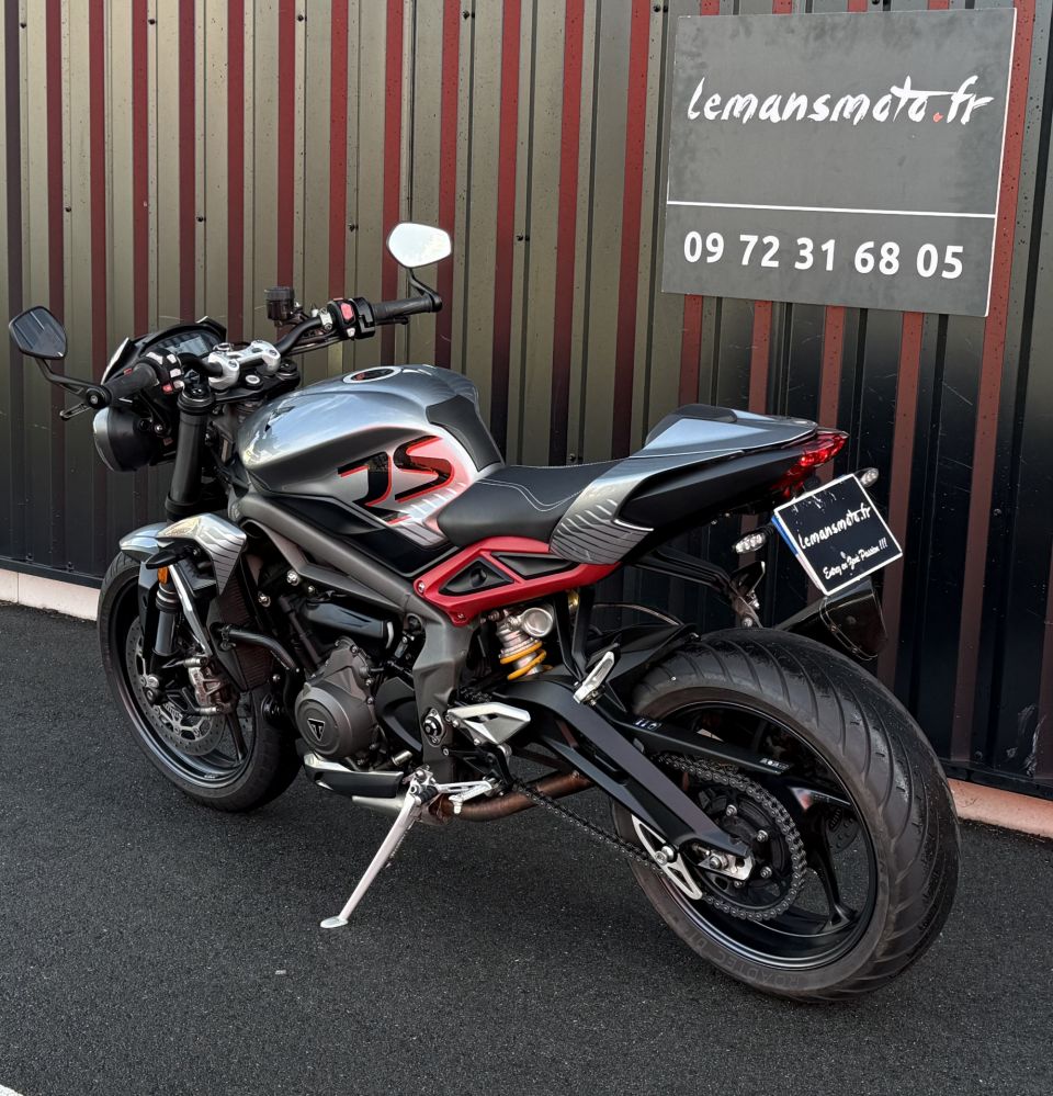 TRIUMPH STREET TRIPLE 765 RS 4