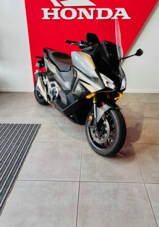 HONDA NSS FORZA 750 - 2024