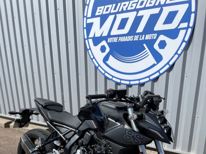 SUZUKI GSX-8S A2 4