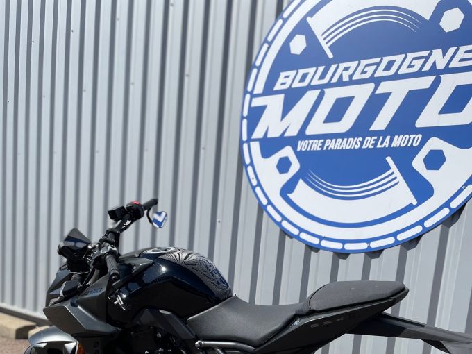 SUZUKI GSX-8S A2 4